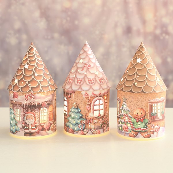 LED Gingerbread House 21cm 3 Assorted