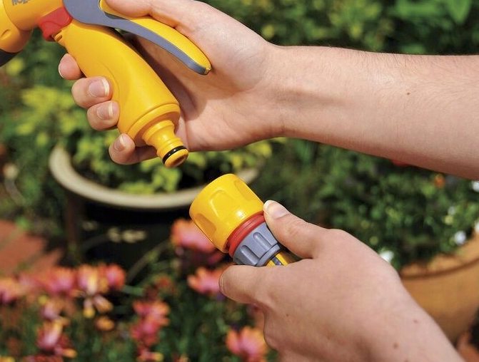 Hozelock Waterstop Connector