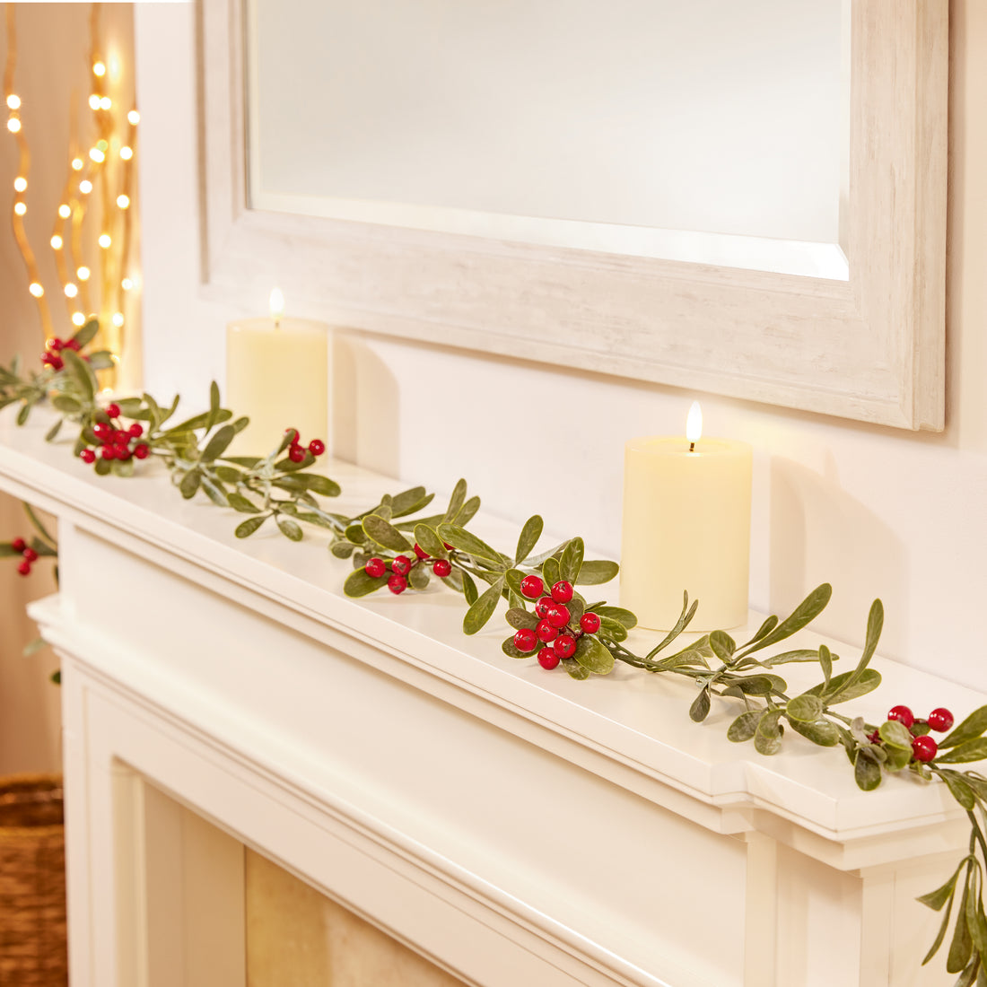 1.8m Dusty Mistletoe Garland Red Berries