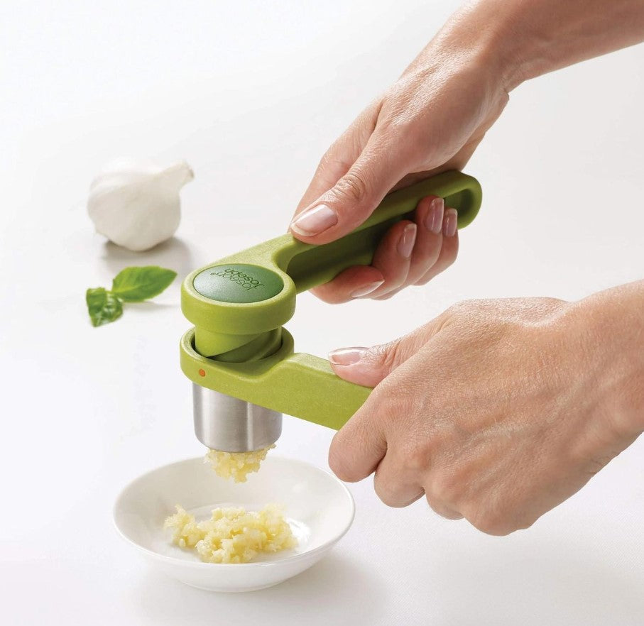 Joseph Joseph Helix Garlic Press
