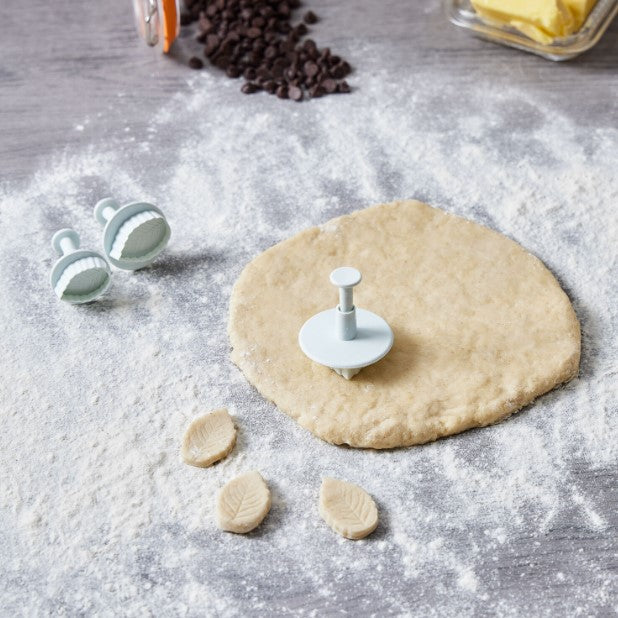 Mason Cash Rose Leaf Plunger