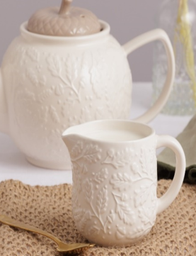 Price & Kensington Acorn Milk Jug