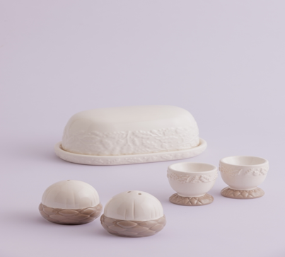 Price & Kensington Acorn Butter Dish