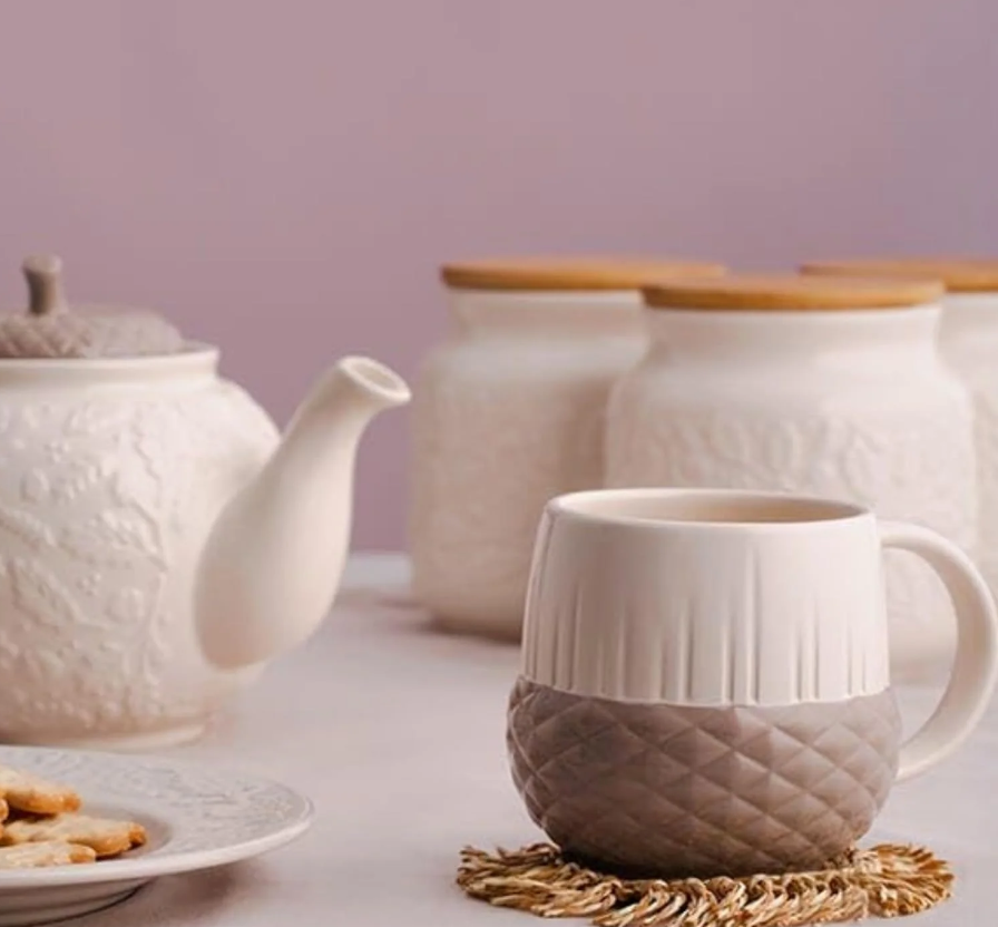 Price & Kensington Acorn Novelty Mug 360ml