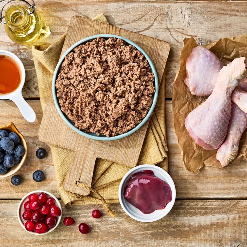 Naturo Cat Sterilised Chicken Paté Pouch 85g