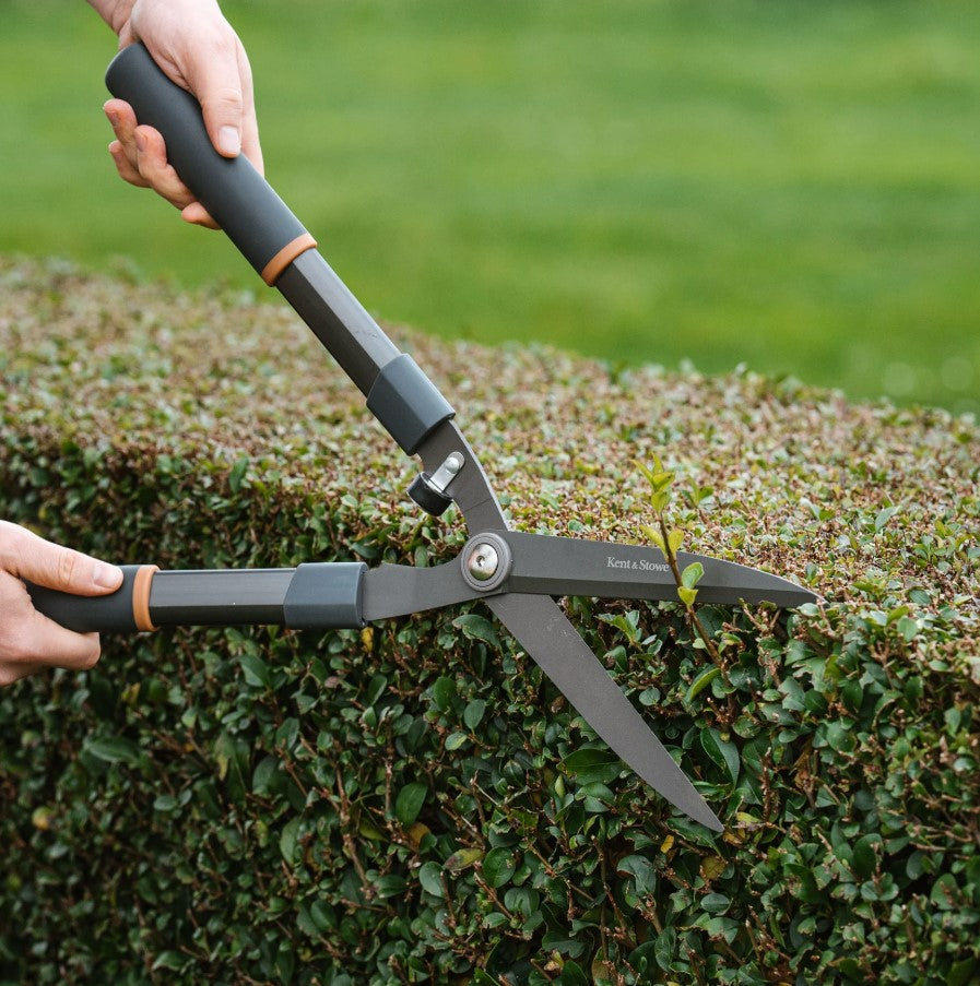 Kent & Stowe Traditional Hedge Shears