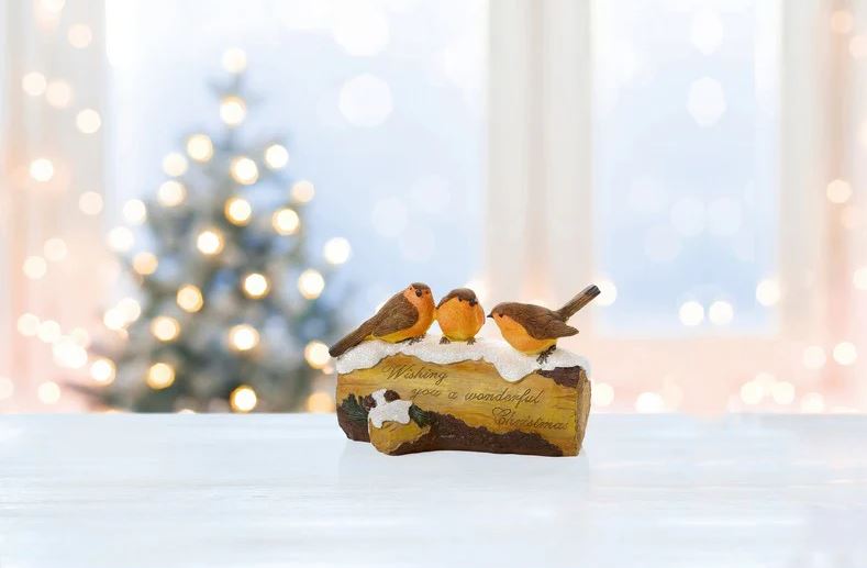 3 Robins on Log Ornament 20cm