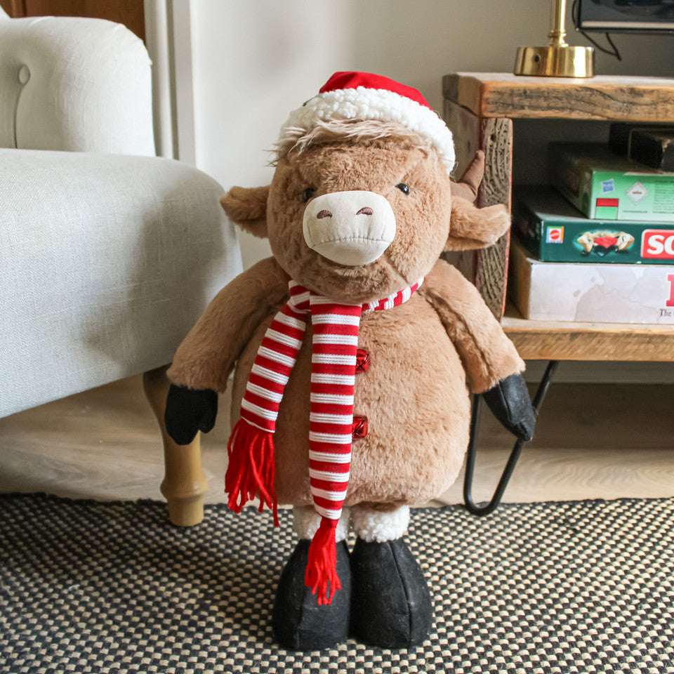 Standing Highland Cow - 1.2m