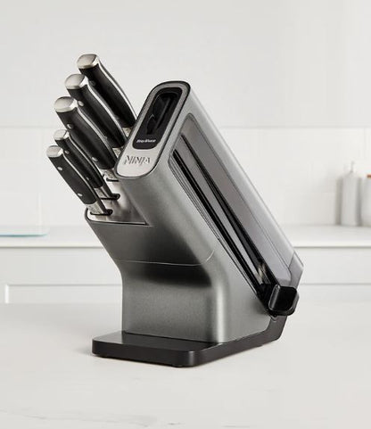 Ninja Foodi StaySharp Knife Block with Integrated Sharpener – 5-Piece Set