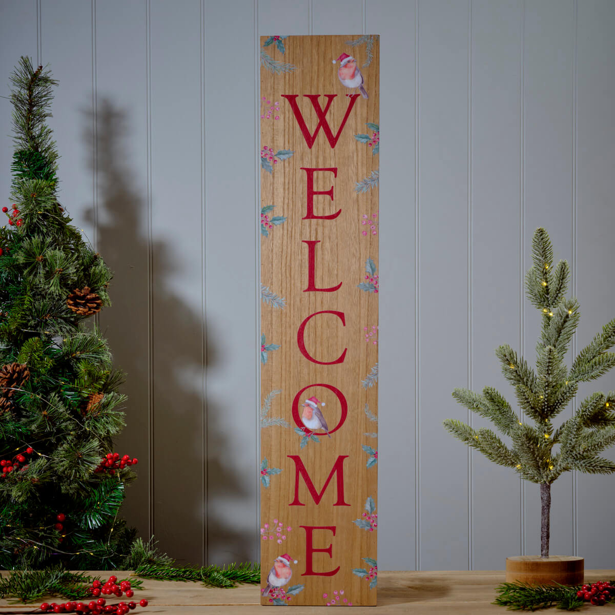 Christmas Welcome Sign with Robins