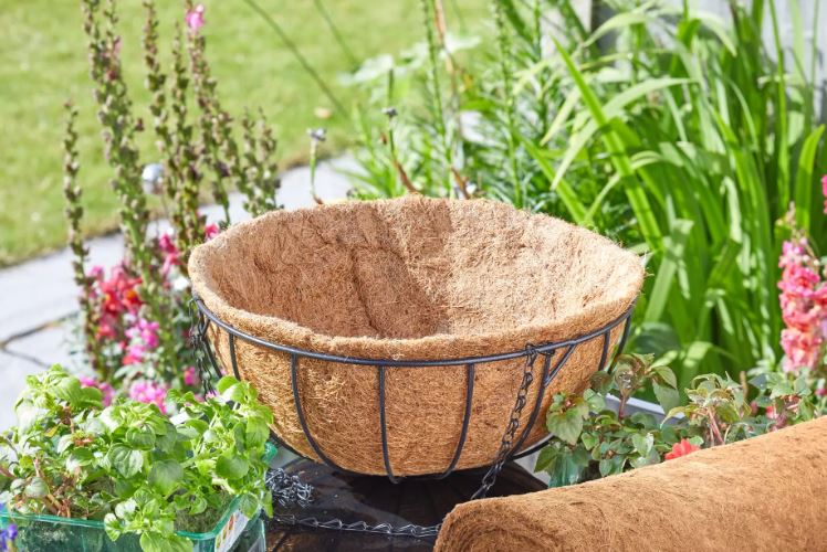 14" Basket Coco Liner - Twin Pack Display