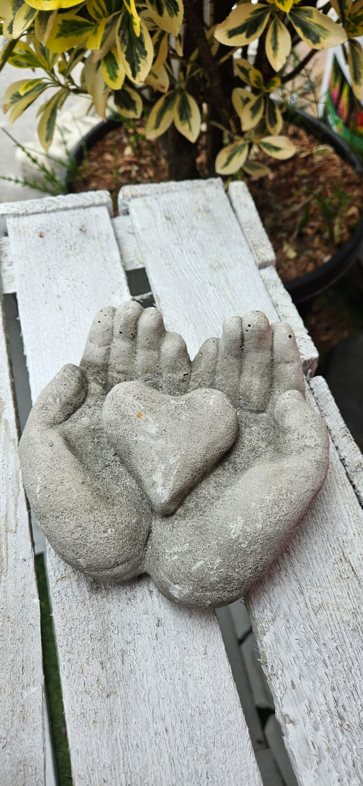 Small Heart in Hands Concrete Ornament - 13cm