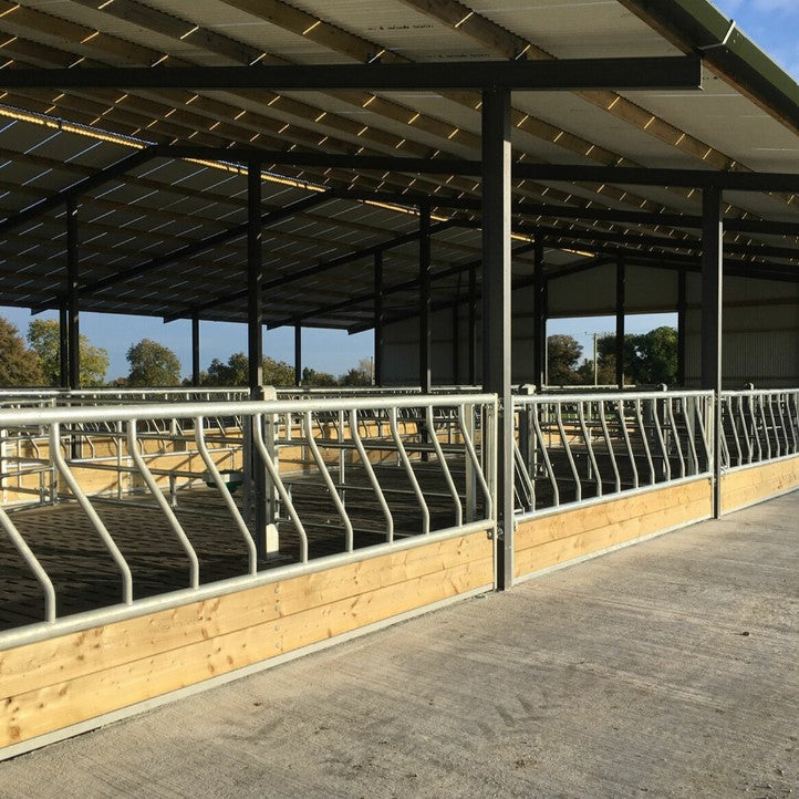 Condon Timber Gate Barrier 76mm End Bay -2 (15ft 7")