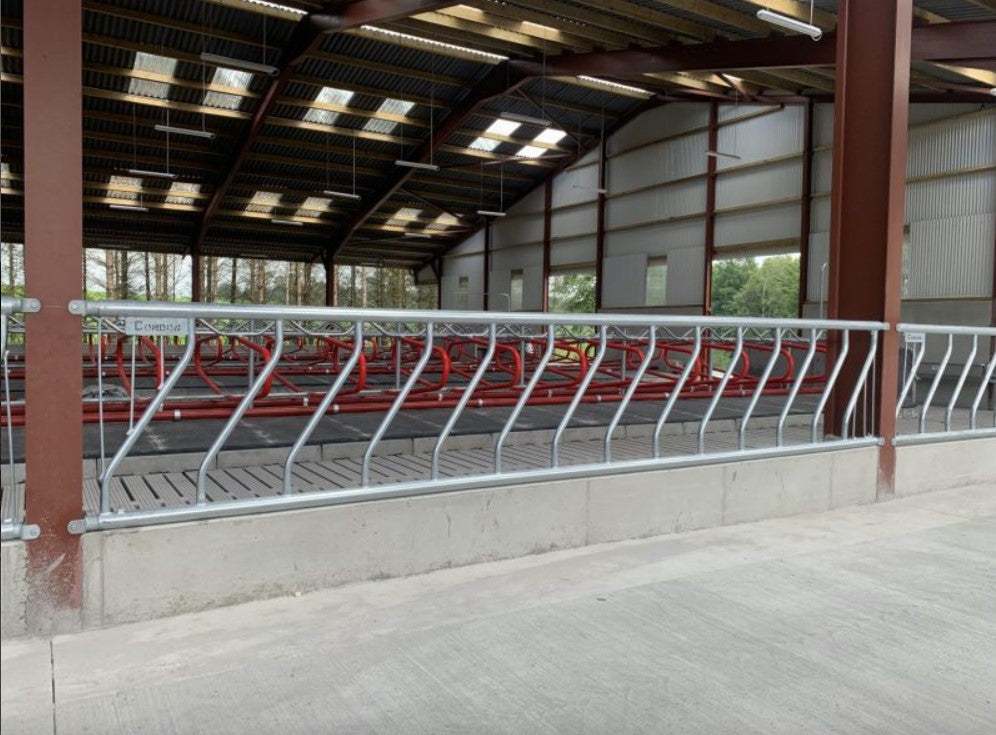 Condon Diagonal Barrier - End Bay Barriers