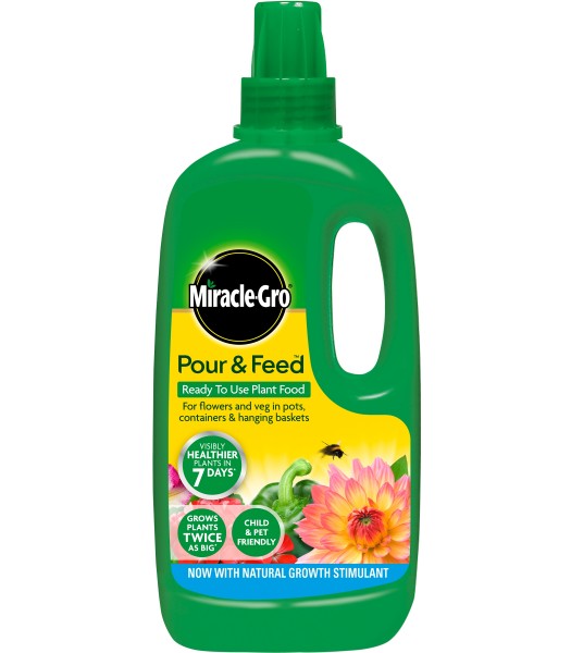 Miracle-Gro Pour & Feed RTU Plant Food 1L